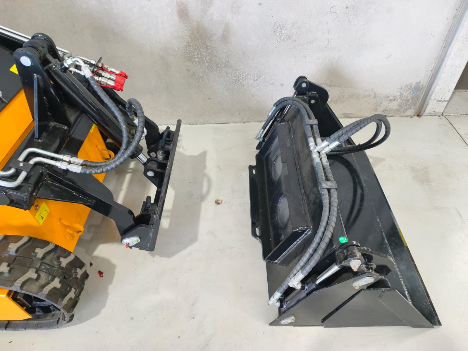 2026 TerraTuff TT23 Mini Skid Steer Loader - Image 14