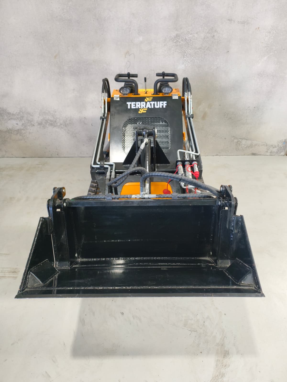 2026 TerraTuff TT23 Mini Skid Steer Loader - Image 18