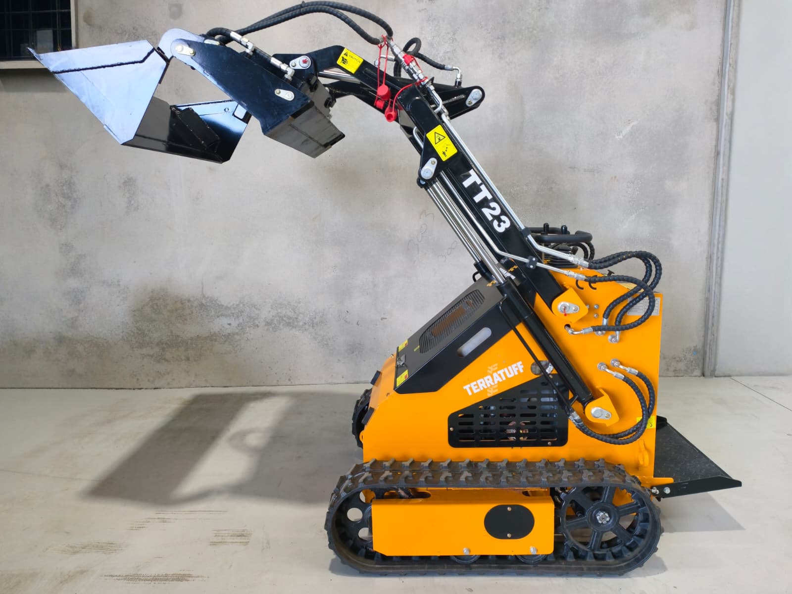 2026 TerraTuff TT23 Mini Skid Steer Loader - Image 19
