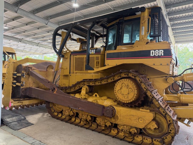 2003 CAT D8R Series II 11,500 hrs. Stock No. 059 - Image 13