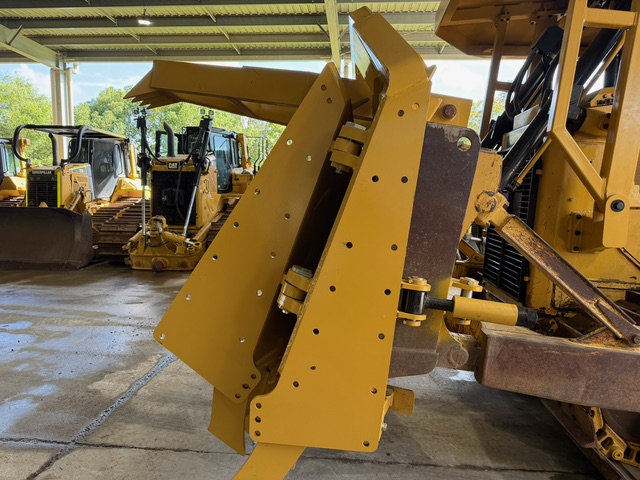 2013 CAT D6T XL with only 5,895 hrs - Image 9