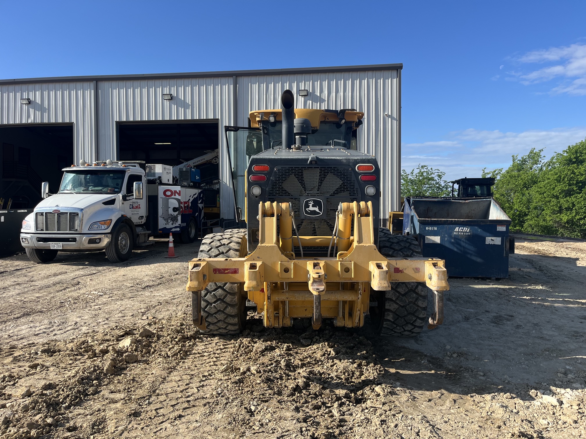 2015 John Deere 872GP with 7,300 hrs - Image 3