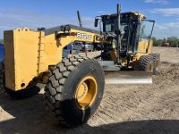 2015 John Deere 872GP with 7,300 hrs