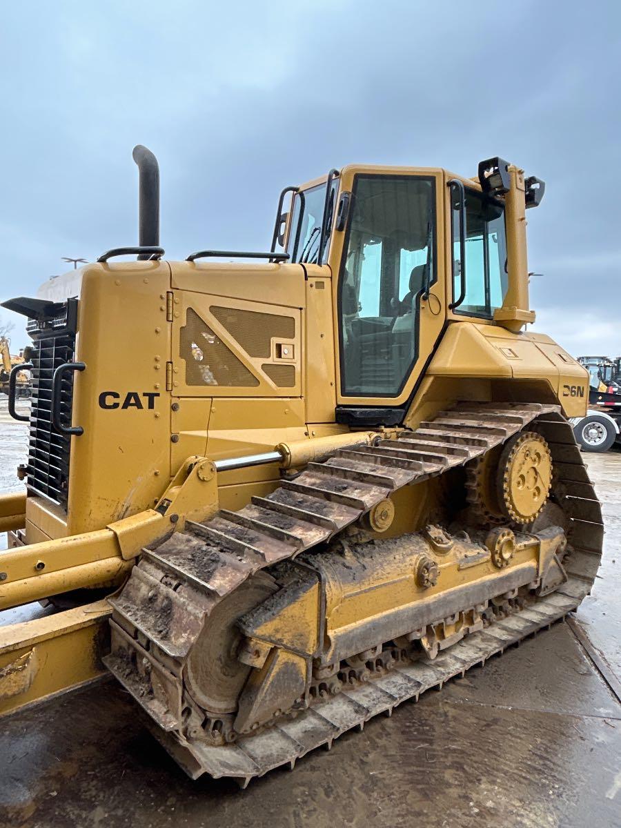 2014 CAT D6N XL with 8,100 hrs - Image 2