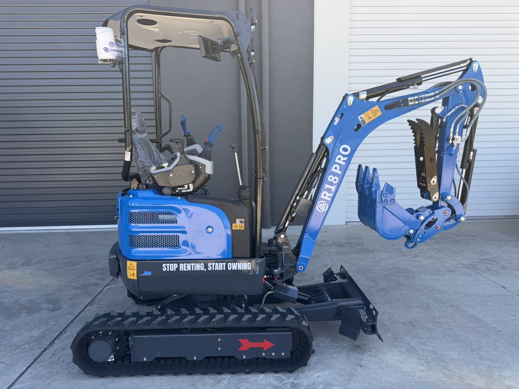2026 Rippa R18 PRO 1.8 Ton Mini Excavator