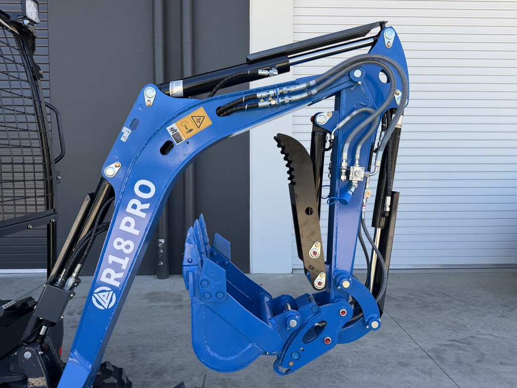2026 Rippa R18 PRO 1.8 Ton Mini Excavator - Image 19