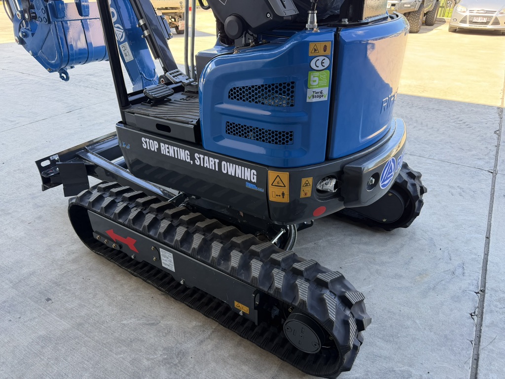 2026 Rippa R18 PRO 1.8 Ton Mini Excavator - Image 23