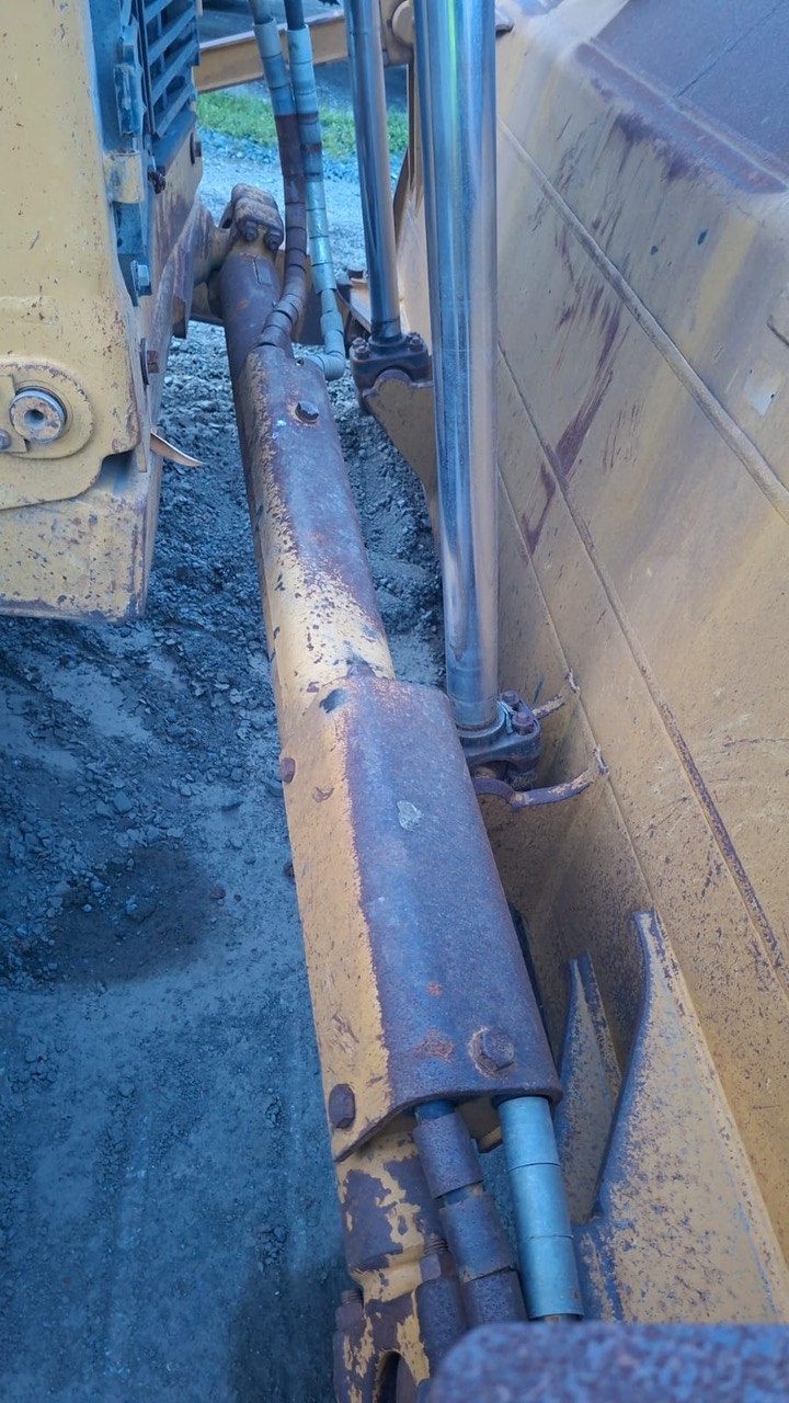 2018 CAT D7R XL with 6,400 hrs - Image 12
