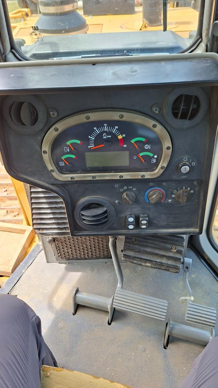 2019 CAT D7R XL with 6,200 hrs - Image 17