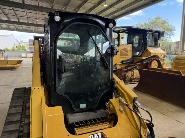 2021 CAT 299D3 Skid Steer with 2,800 hrs - Image 12