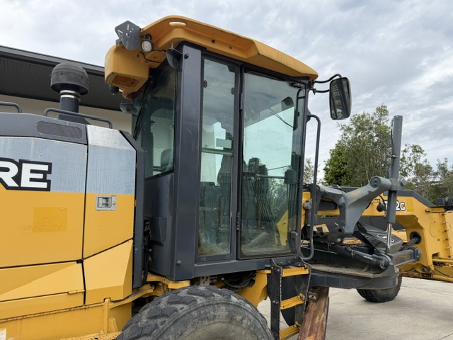 2016 John Deere 772G 6WD with 6,500 hrs - Image 18