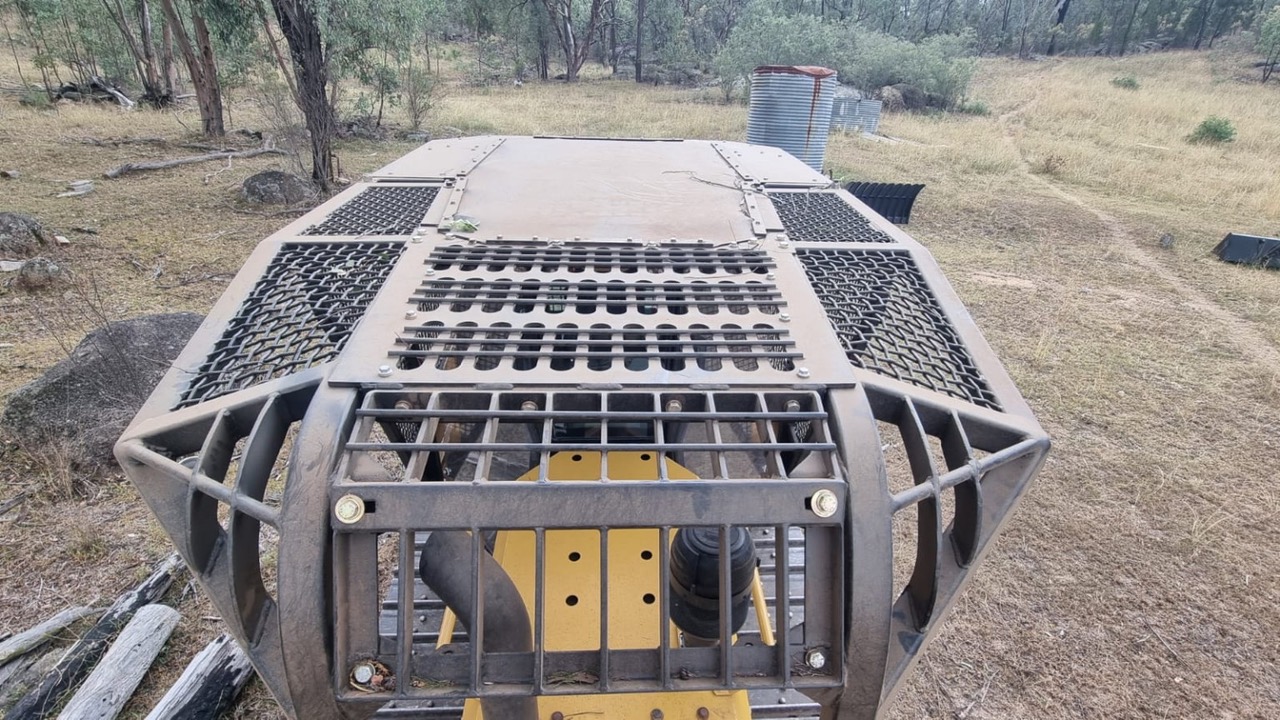 2016 CAT D6K2 XL with 2,800 hrs - Image 3